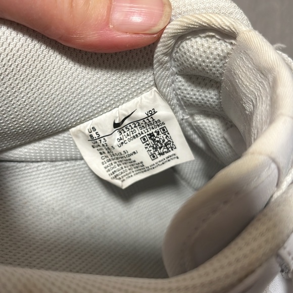 Nike us size 8.5 Air Force white - Picture 5 of 5